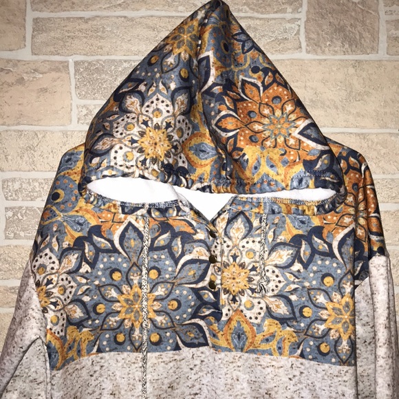 Hooded Sweatshirt - Picture 2 of 5